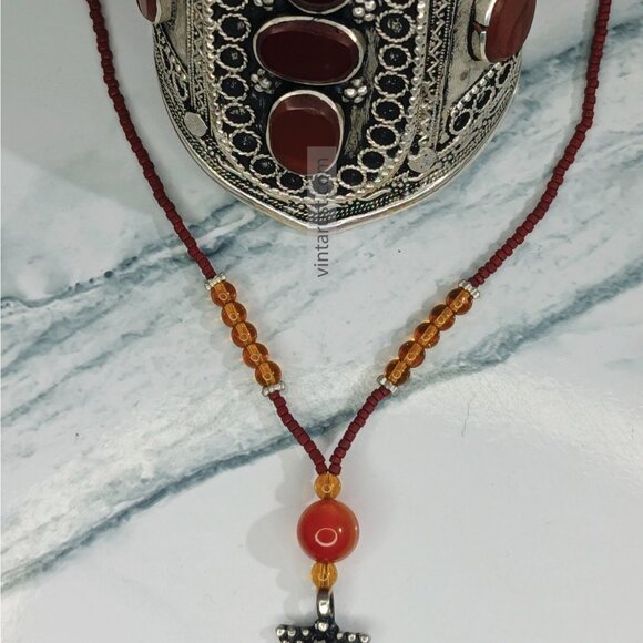 Black Friday Beaded Chain Pendant Necklace with Cuff Bracelet - Picture 5 of 7